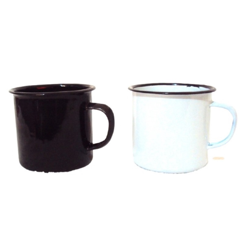 870 Prd- Antiga- Duas Xícaras De Alumínio- Café- Uma preta- Uma Branca- De 200 Ml