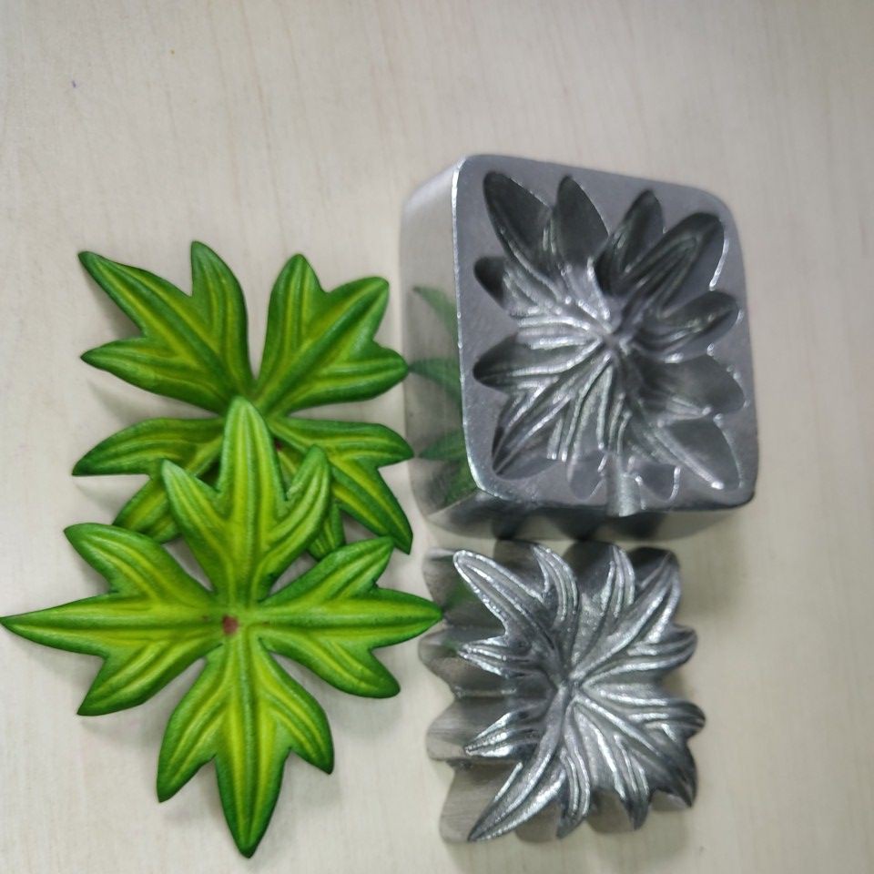 FRISADOR GOLFRADOR- Sempre Viva C:8 XL: 8cm Molde Pra Fazer Flor Porta Doce Sépala