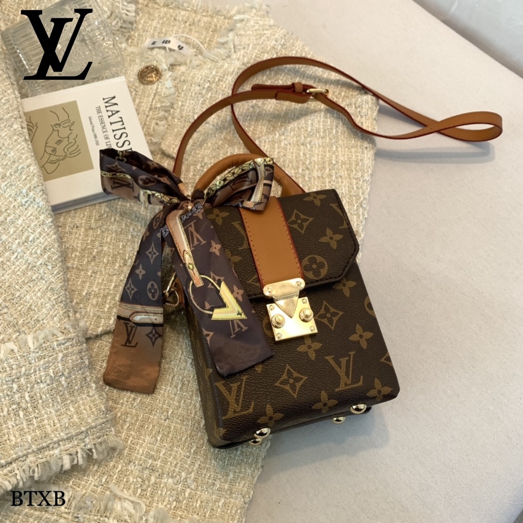 LV Louis Vuitton Bolsa De Ombro Feminina Quadrada Pequena De Renda  Presbiopia - Escorrega o Preço