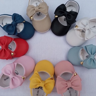 sapatinho para bebê sapatilha menina do 13 ao 18 muito  muito lindo e delicado parece de bonequinha, de princesa em Oferta na Shopee