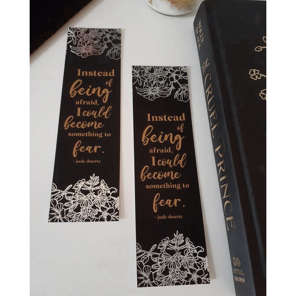 Marcador O Príncipe Cruel | The Cruel Prince | Hot Stamp Prata | Presente Leitor