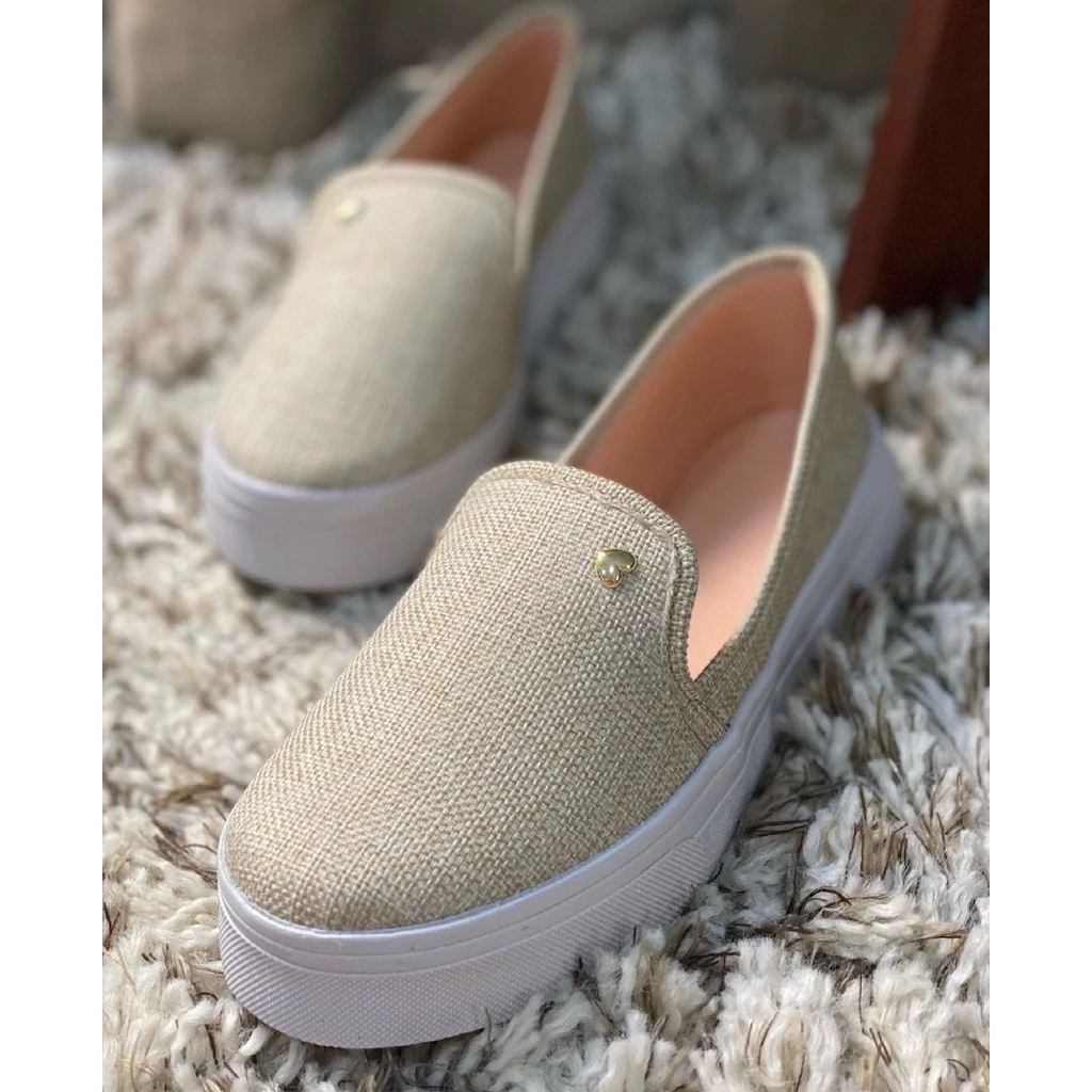 Tênis Feminino Slip On Preto — imagem 1