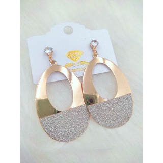 brinco metal encapado com glitter