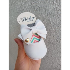 Sapatilha Branca Linda Sapatinho Muito Delicado Para Seu Bebe