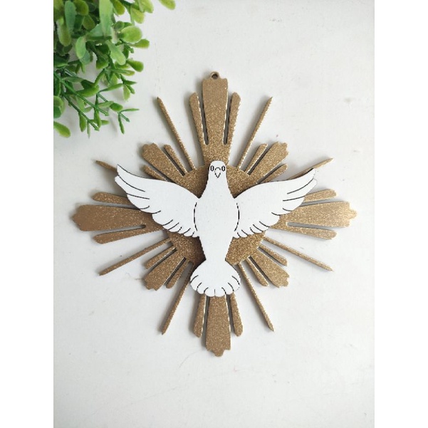 Divino Espirito Santo 15 cm branco e dourado em mdf adorno de porta oratório católico católica enfeite de porta presente quadro pomba paz