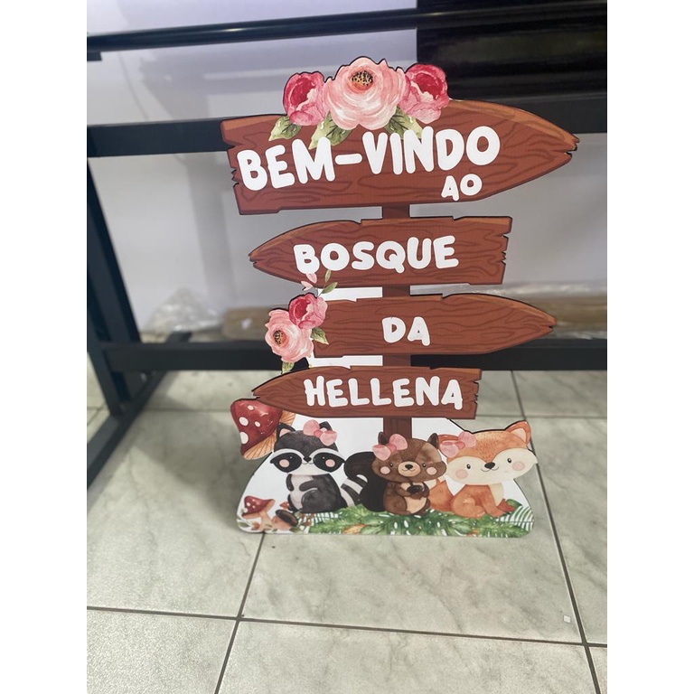 Display em MDF Decoração Festa de Aniversário Bosque Encantado Safari Jardim Encantado ursinho Pooh Leo o Caminhão Minei Rei Leão Personalizado
