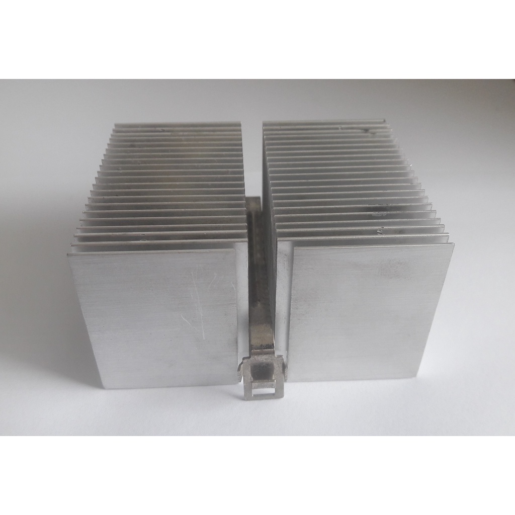 Dissipador AMD para processadores com socket FM1/AM3+/AM3/AM2+/AM2/1207/940/939/754 + Trava (original)
