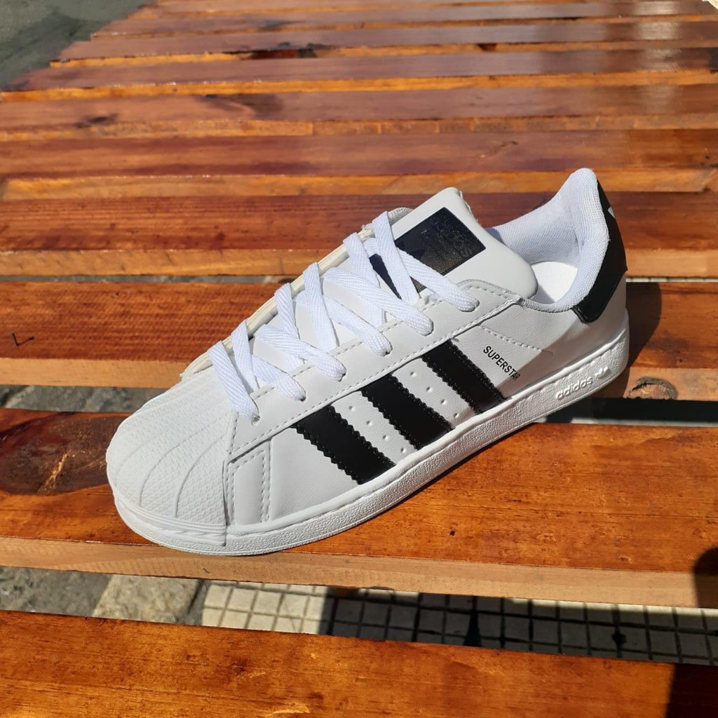 tenis adidas pop star