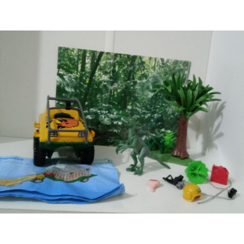 Playmobil Saurus Jeep