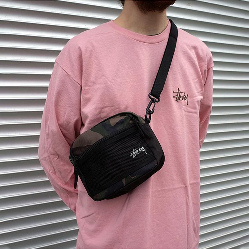 都内で Stussy CANVAS 23062811 SIDE POUCH オレンジ SIDE バッグ