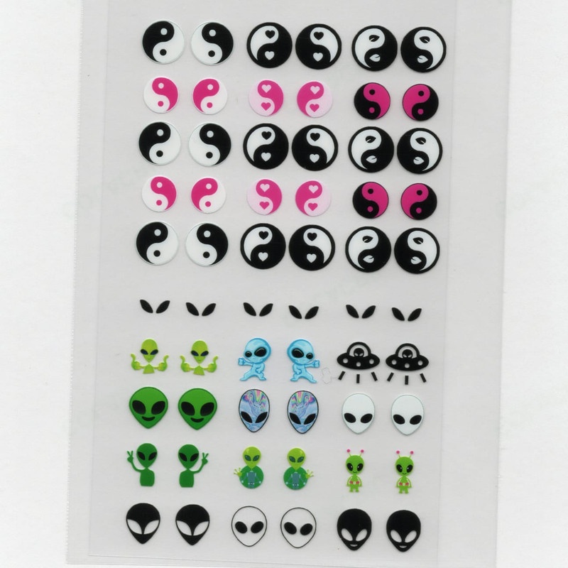 60 adesivos de unha 3D PRÉ PRONTO tony country alien (1 cartela com 60 unidades) - modelo 561-2 yin yang et