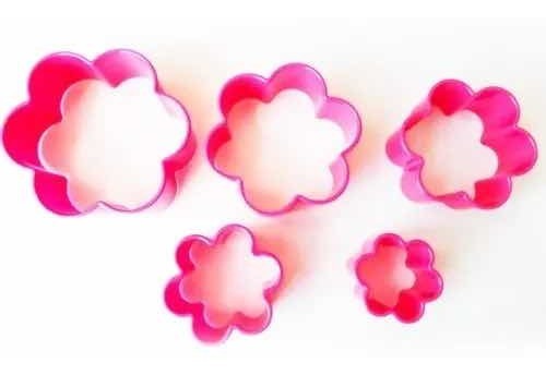 Cortador Em Plastico Flor Pasta Americana E Biscuit *Envio Cor Aleatório* em Oferta na Shopee