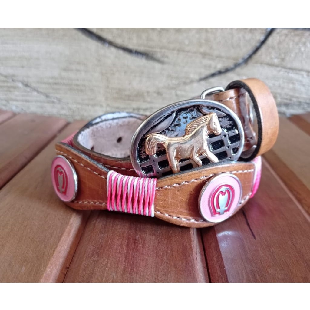 Cinto Infantil de Couro Legítimo Mangalarga Feminino Trançado Artesanalmente Rosa com Fivelinha Country em Oferta na Shopee