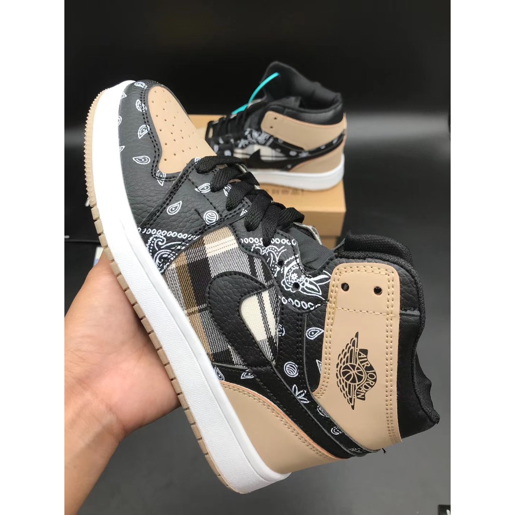 travis scott high dunks