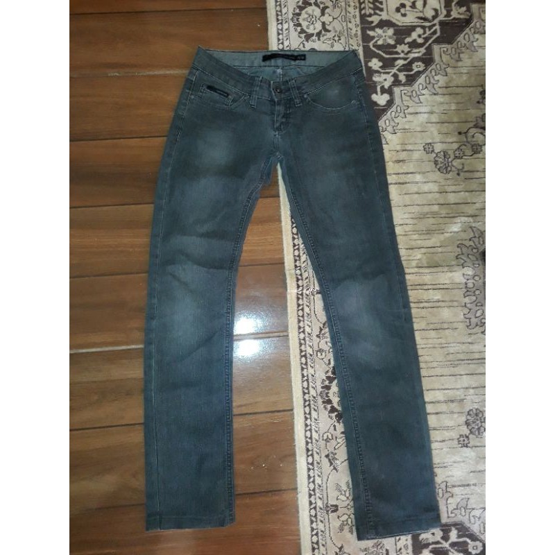 calça jeans feminina calvin klein n36 | Shopee Brasil