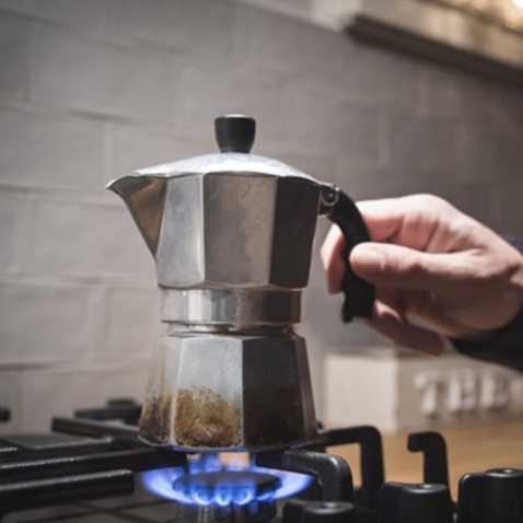Cafeteira Italiana 3 ou 6 Xícaras Café Expresso Aluminio Alta Resistencia Top