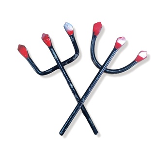 Tridente De Exu E Pomba Gira Para Assentamento E Rituais Preto e Vermelho 10 cm em Oferta na Shopee