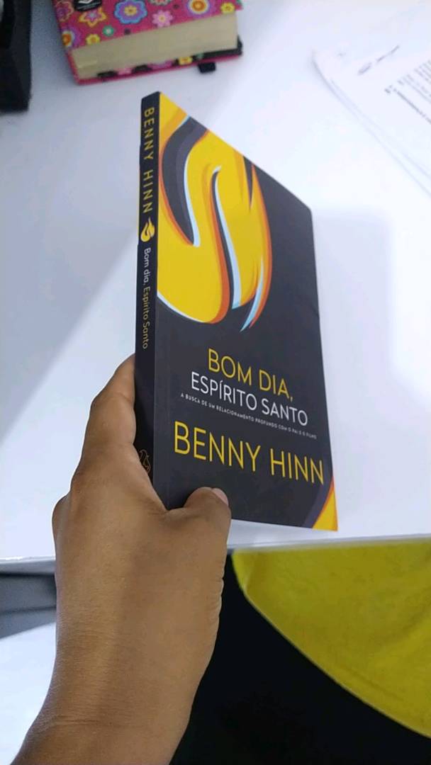 Livro Bom Dia Espirito Santo Benny Hinn | Shopee Brasil