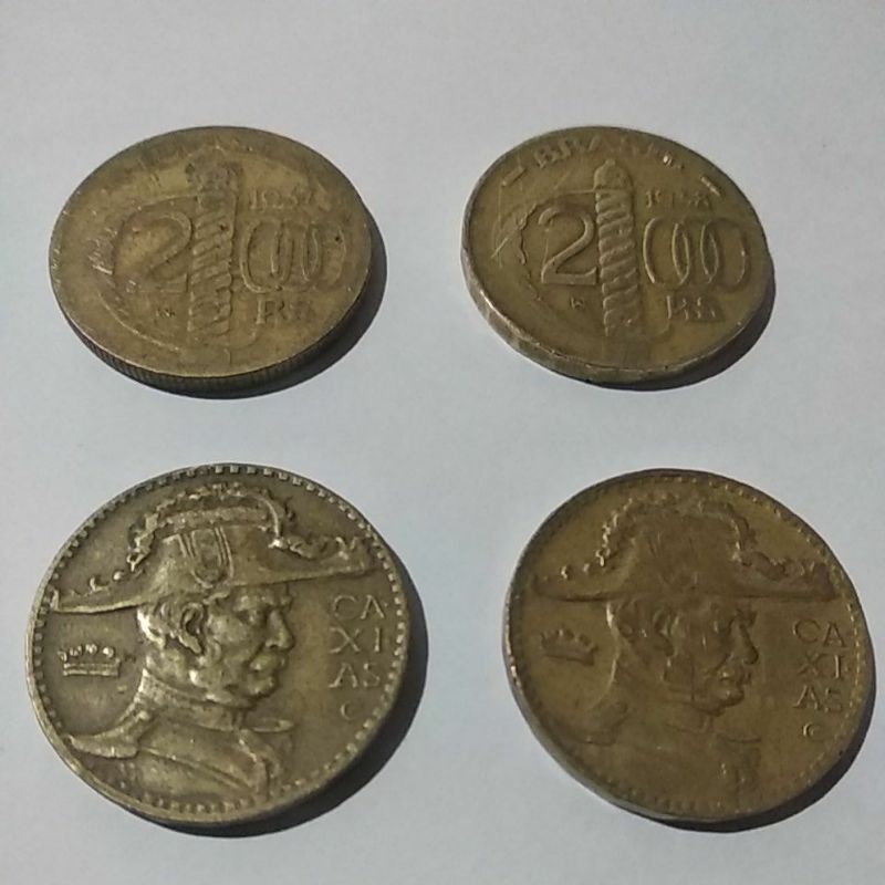Moeda 2000 Réis  1938 Mbc Poligonal Duque de Caxias
