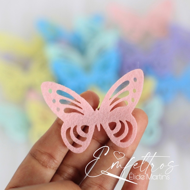 Borboletas vazadas em feltro - Corte a laser - 20 unidades - Coloridas em Oferta na Shopee