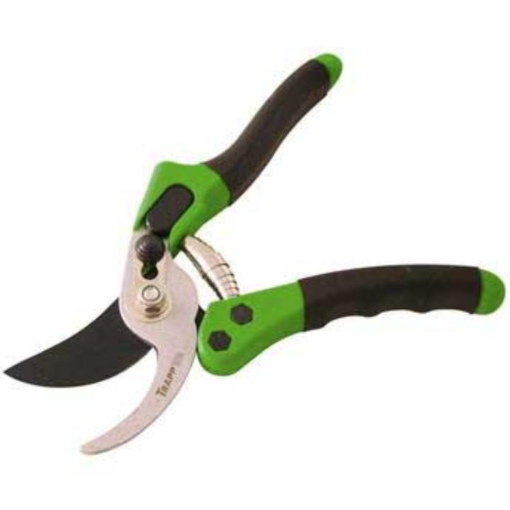 Tesoura para Poda Jardim Bypass TS3144 20,5cm TRAPP em Oferta na Shopee