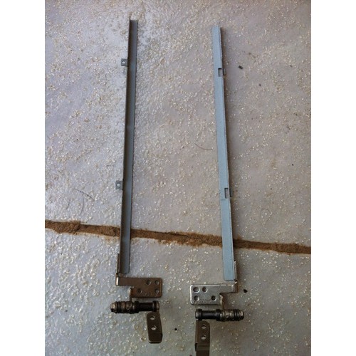 Dobradiças Notebook Cce Win Cle225 40gi40050-a1 /70