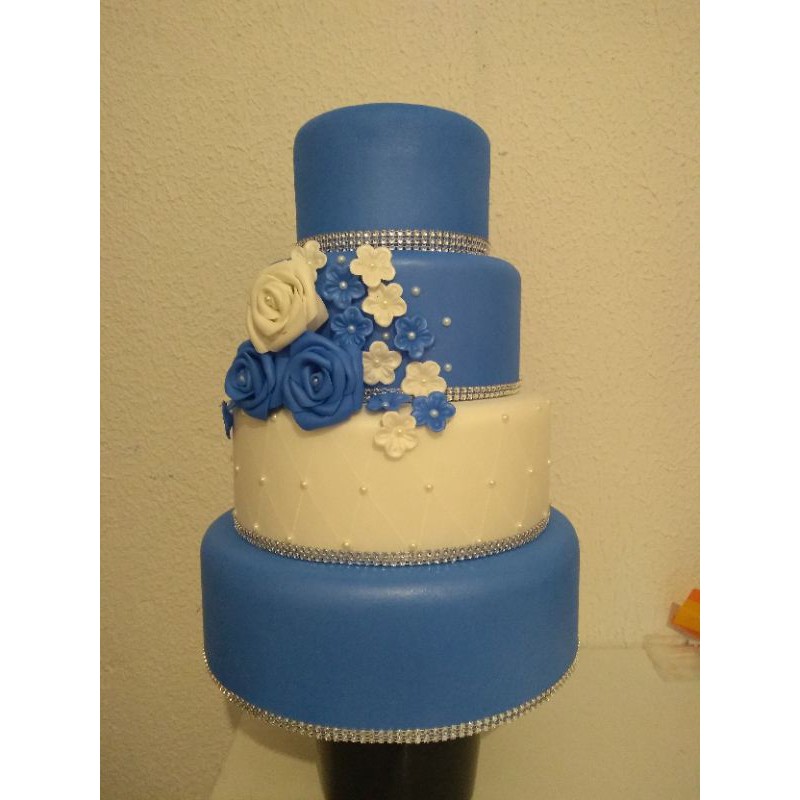 Bolo Fake 15 Anos Azul Royal: Onde Comprar | BuscaProdutos