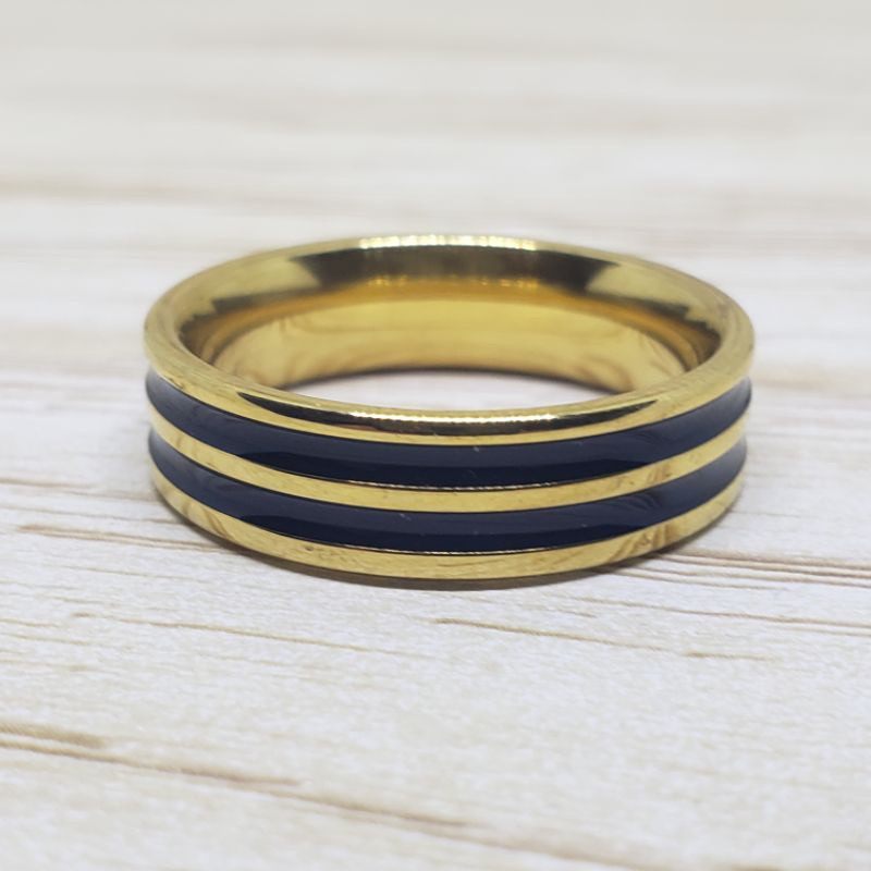 anel aliança 6mm doura com preto anatômico  masculino  e feminino