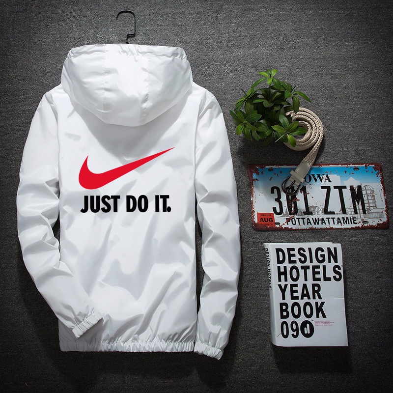 jaqueta refletiva nike