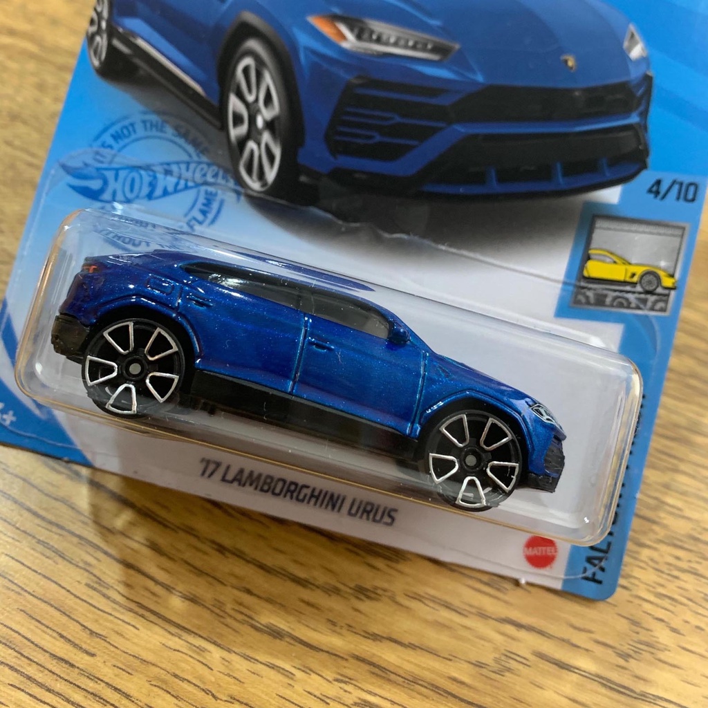 17 lamborghini urus hot wheels