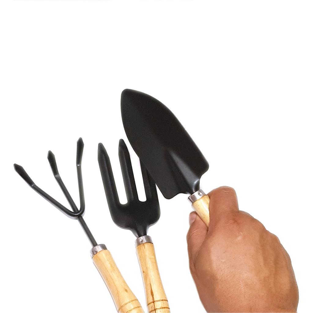 Conjunto 3 Ferramentas Para Jardinagem Pá Ancinho E Garfo Agricultura Hortinha Bonsai