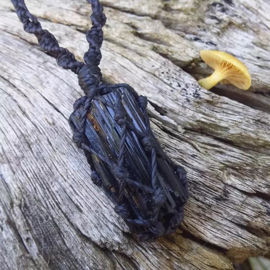 Colar De Turmalina Negra Amuleto de Proteção