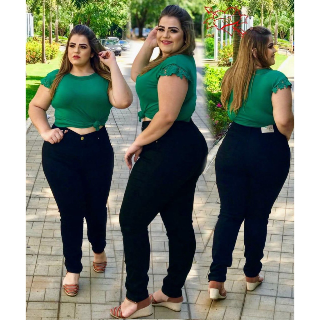 Calça Plus Size Feminina Sarja Reta Preta