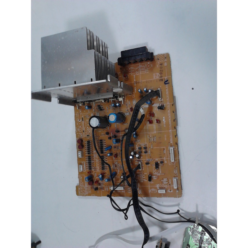 Placa Saida De Som Philips Fw-c253 Com Defeito