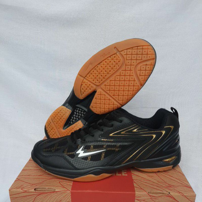 Sapatos Eagle Commando 2 Preto/Dourado