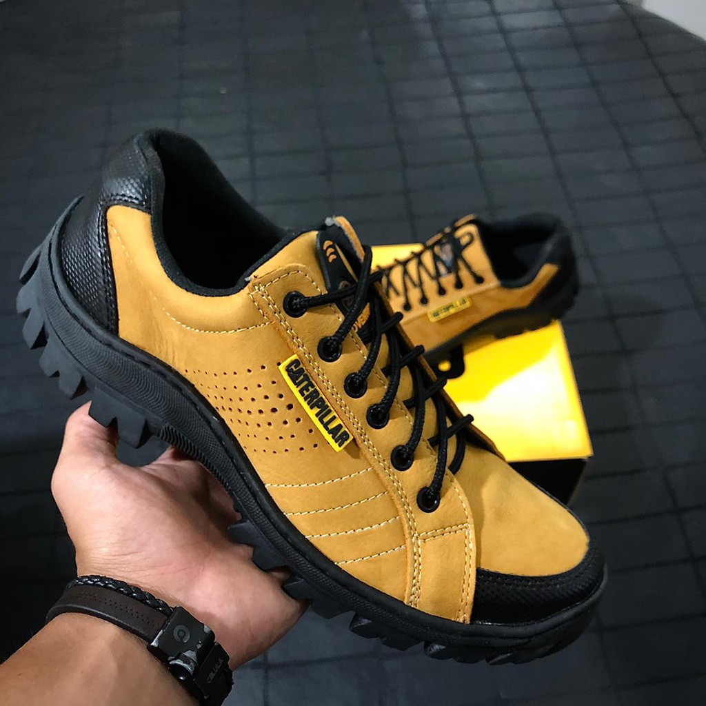 Bota best sale caterpillar milho