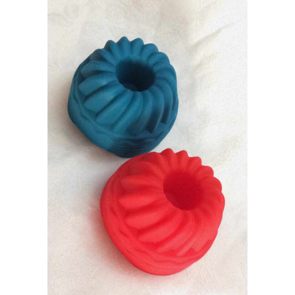 Kit 12 MINI formas de silicone para bolo/pudim .. | Shopee Brasil