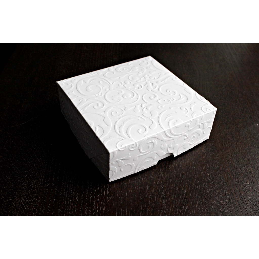 10 Caixa para doces ou lembranças 12x12x4 cm pronta entrega