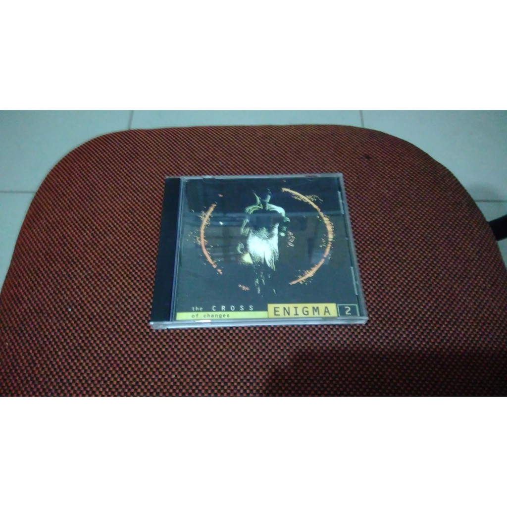 Enigma 2 "The Cross of Changes", CD nacional