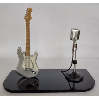 Mini Palco Com Miniatura de Guitarra Strato+Microfone Anos 60