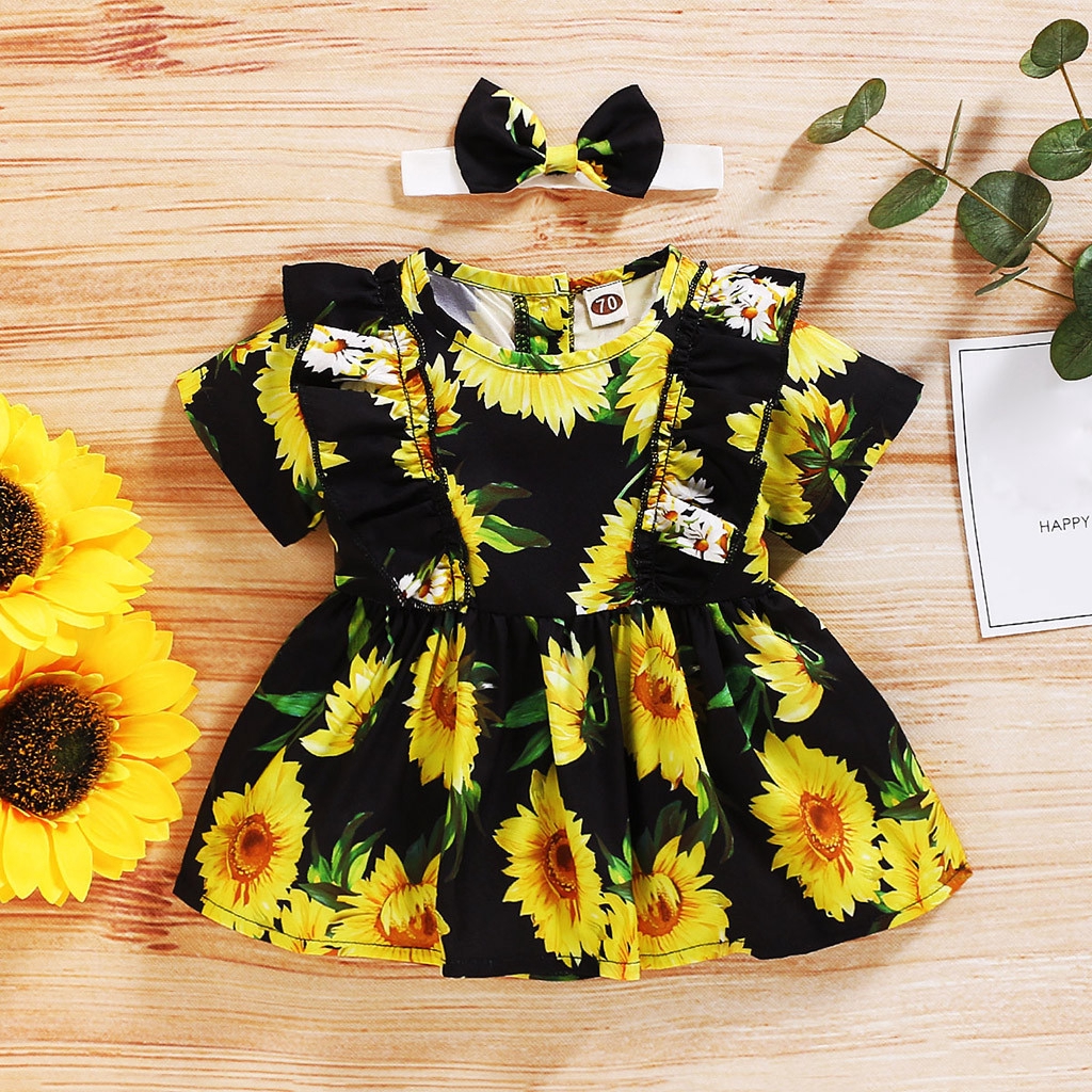 vestido infantil com estampa de girassol