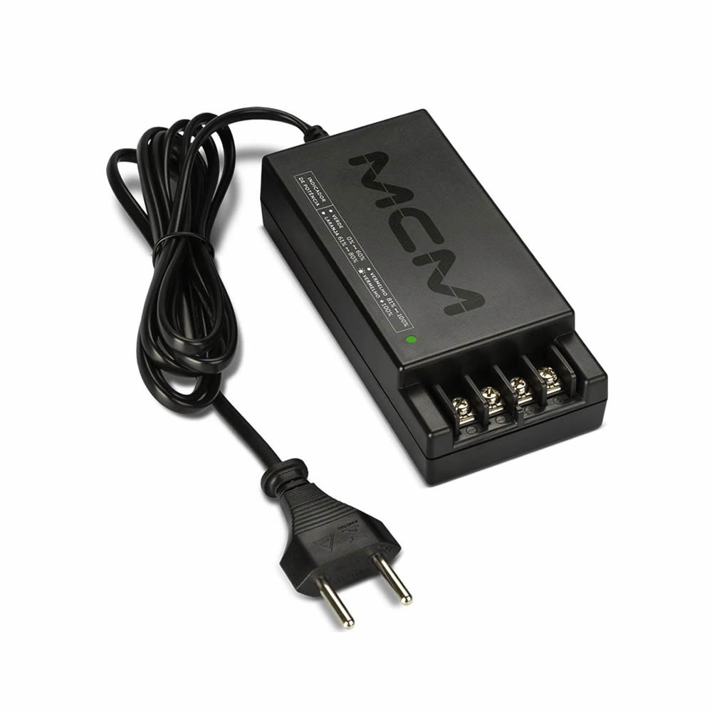 Fonte para Alimentação de Câmeras  Cftv Smart Meter Ajustável 12v-10A - MCM