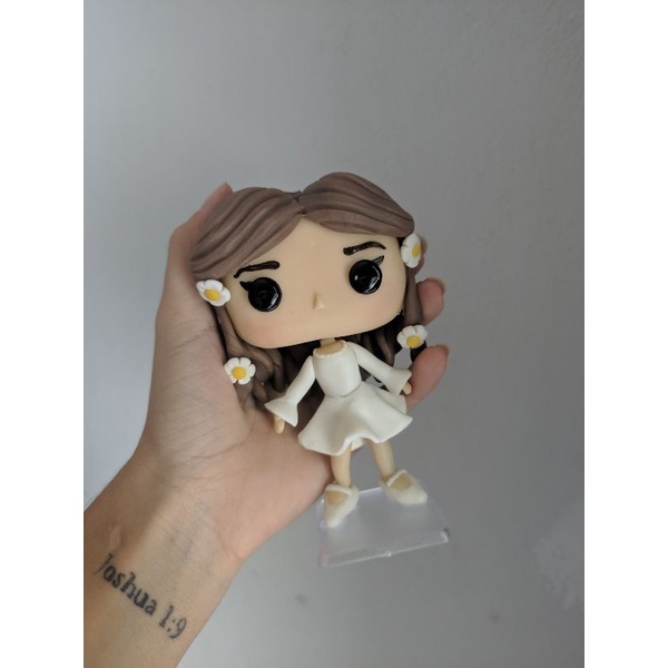 Funko Pop personalizado em biscuit: Lana Del Rey. | Shopee Brasil