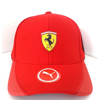 boné da ferrari vermelho