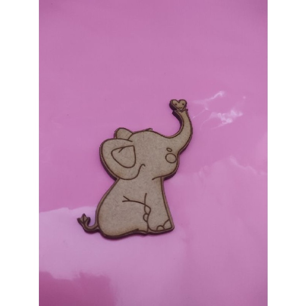 Elefante para enfeite em MDF crú 3mm 7cm de altura