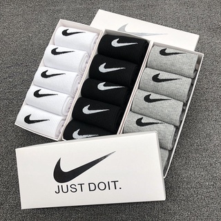 NK [Envio Fora Dentro De 24 Horas] Estoque Pronto Meias De Algodão Masculina Moda Esportivas Casuais Brancas Cinza Preta E Feminina Tubo Alto Esportivo Cor Versátil