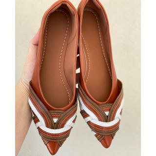 Sapatilha Feminina Bico Fino S063