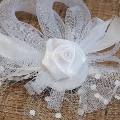 Enfeite cabelo noiva simples cartório hadmade debutante casquete