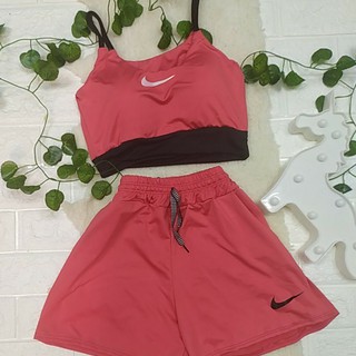 short e cropped nike