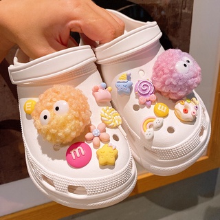 Crocs Jibbitz Crocs Charm Acessórios Charme Slippers Diy Decoração Material Feito À Mão Gradiente Bola De Cabelo Série Boneca De Desenho Animado